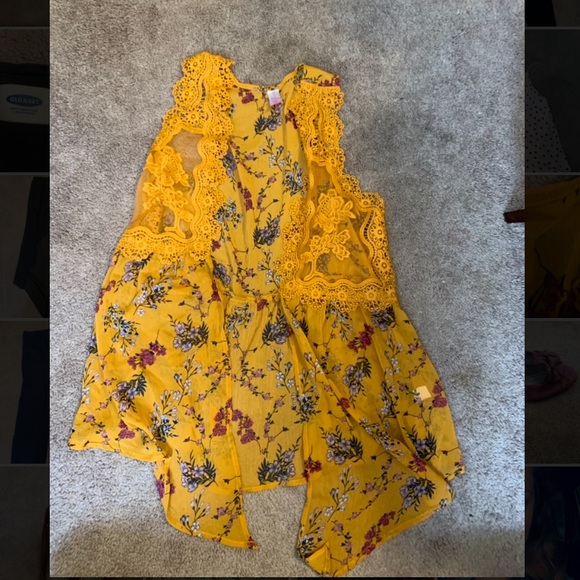 Vest - Picture 1 of 2